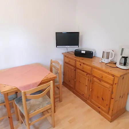Kleines Ferienhaus 261 Am Badestrand - Abc42